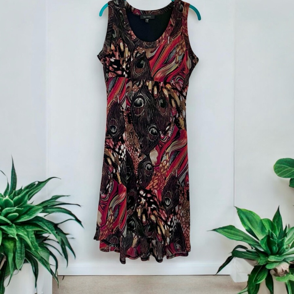 Karen Kane Sleeveless Scoop Neck Midi Hi-Lo Dress ~ Peacock Feather Design